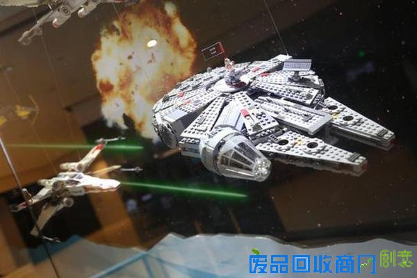 樂高星球大戰全國巡展登陸廣州 用創意喚醒原力電影夢